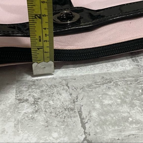 NWOT Mary Kay Pink & Black Crossbody Bag - Picture 13 of 13